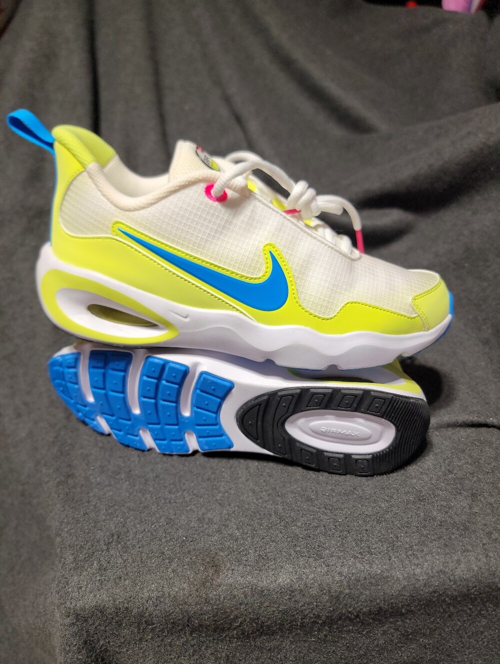 Nike Air Max Nova